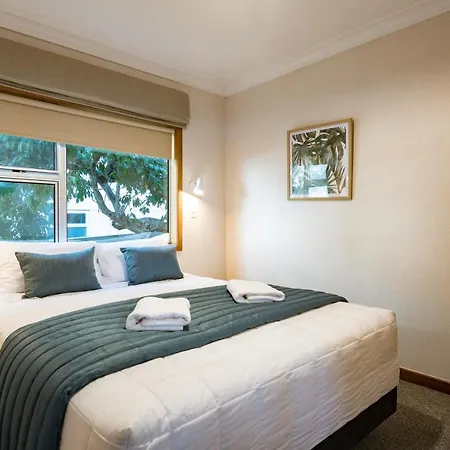 Dream View Waterfront Paihia Villa Exterior photo