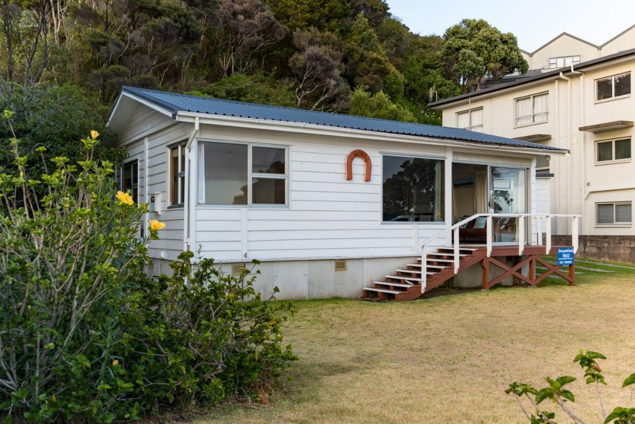 Dream View Waterfront Holiday home